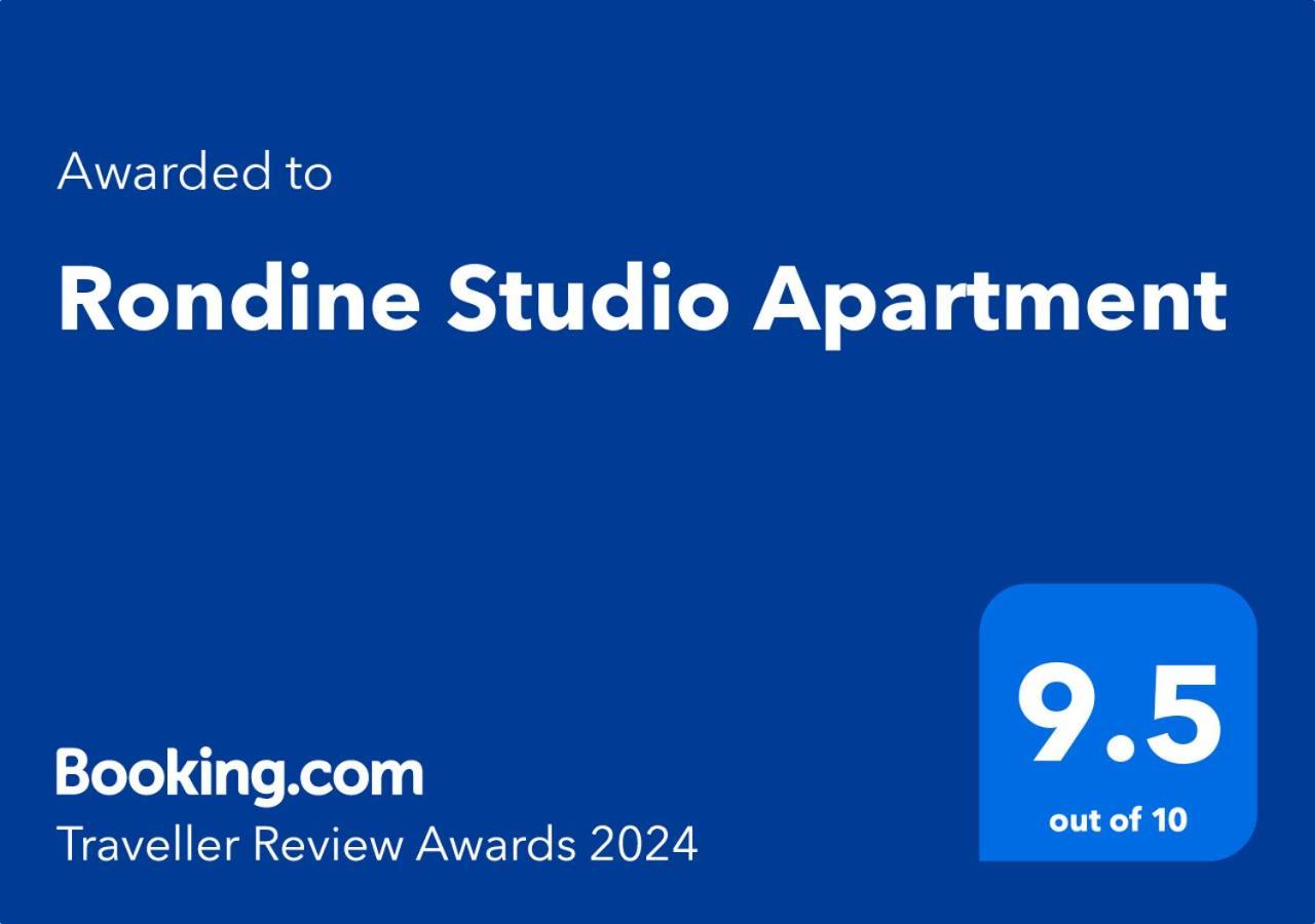 Rondine Studio Apartment ティラナ エクステリア 写真